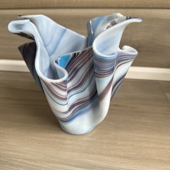 Art Glass Purple Blue Spiral Swirl Handkerchief Vase 7” Tall - Picture 2 of 10